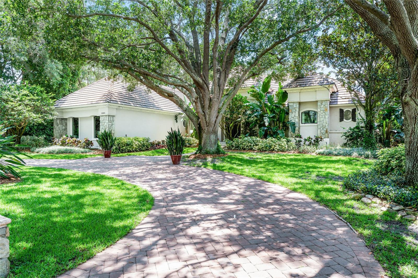 Image 4 of 73 For 5138 Fairway Oaks Drive