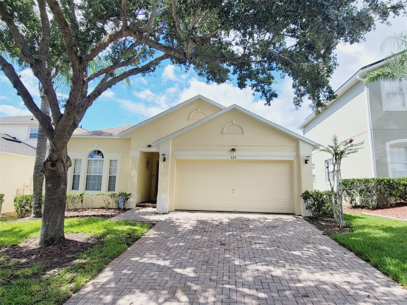 Details for 124 Lancaster Drive, DAVENPORT, FL 33897