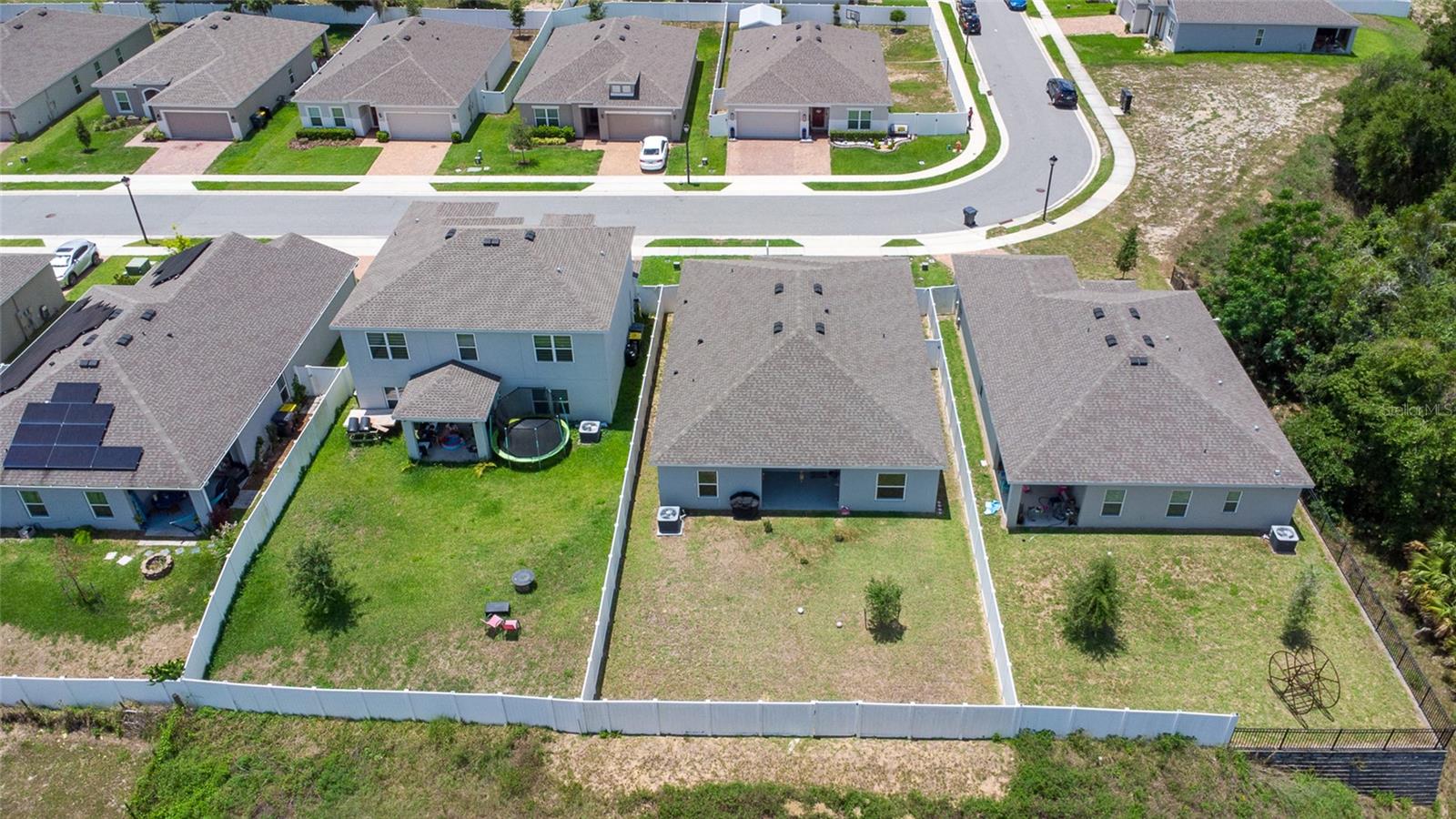 Image 19 of 21 For 122 Blue Cypress Drive
