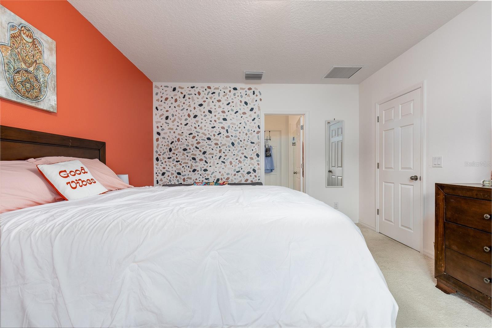 Image 8 of 21 For 122 Blue Cypress Drive