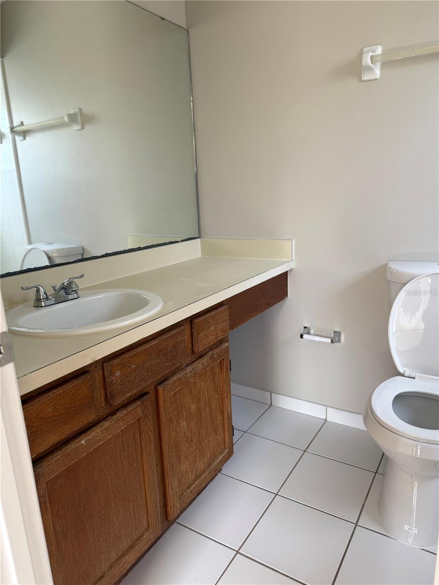 Image 20 of 27 For 2444 Summerfield Way 1