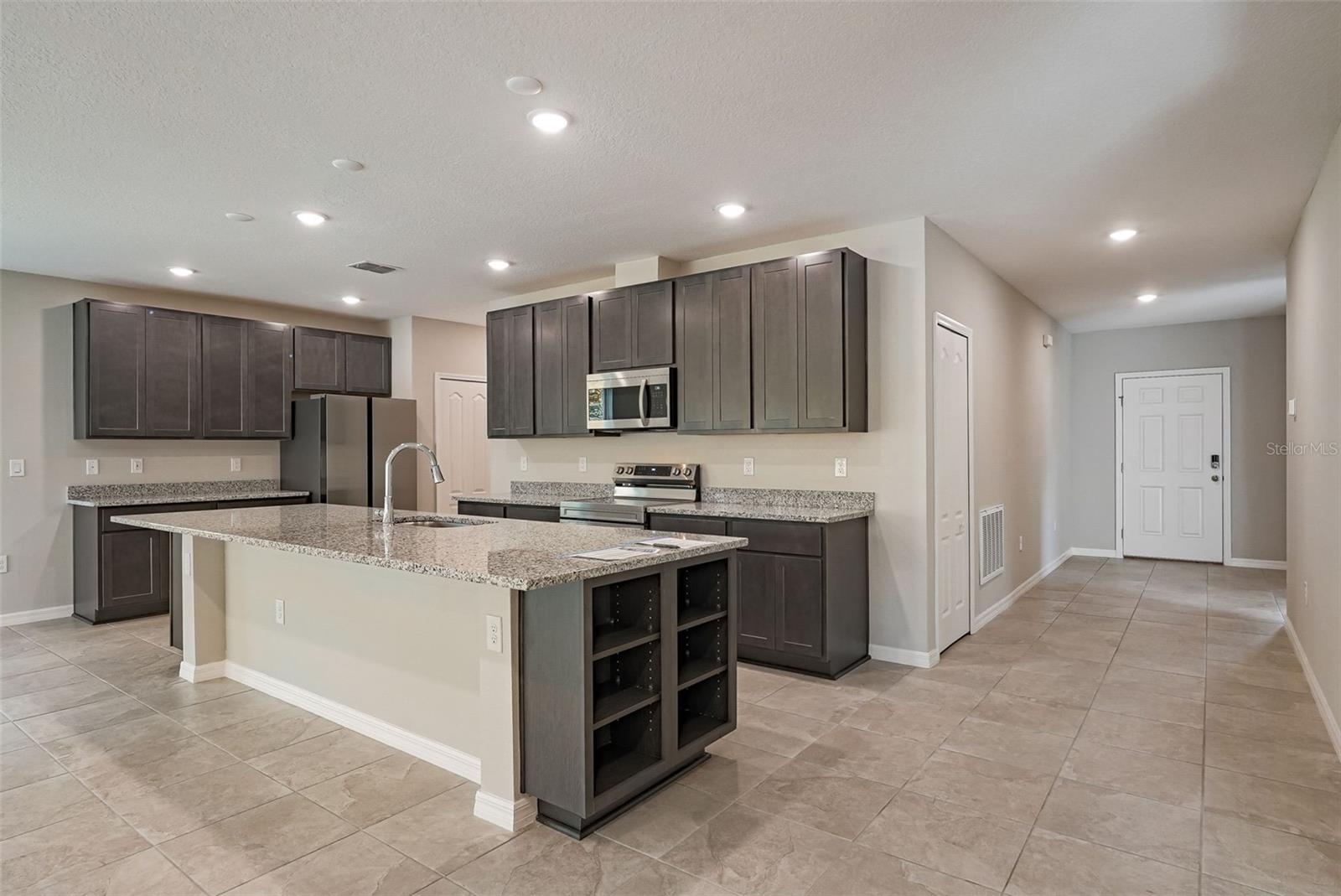 Image 19 of 41 For 25134 Doredo Drive