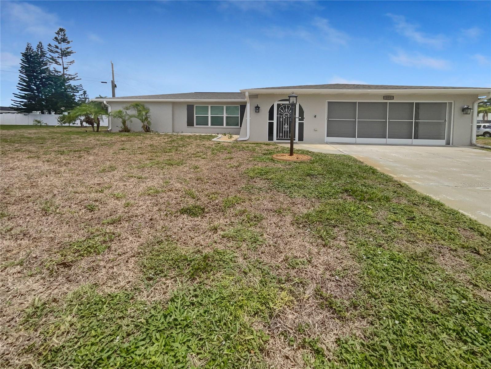 Details for 272 Algiers Drive, VENICE, FL 34293