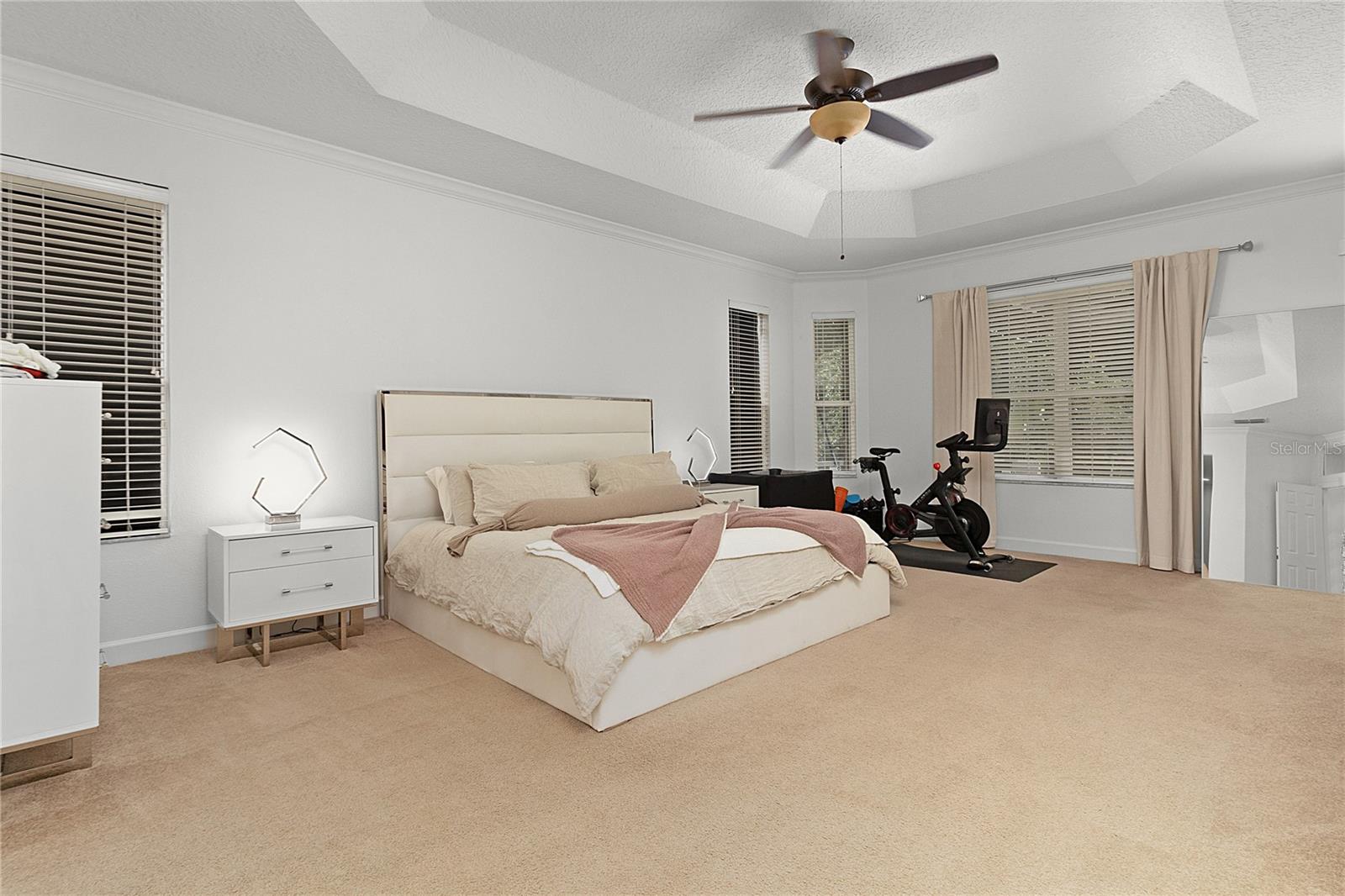 Image 27 of 81 For 4965 Parkview Drive