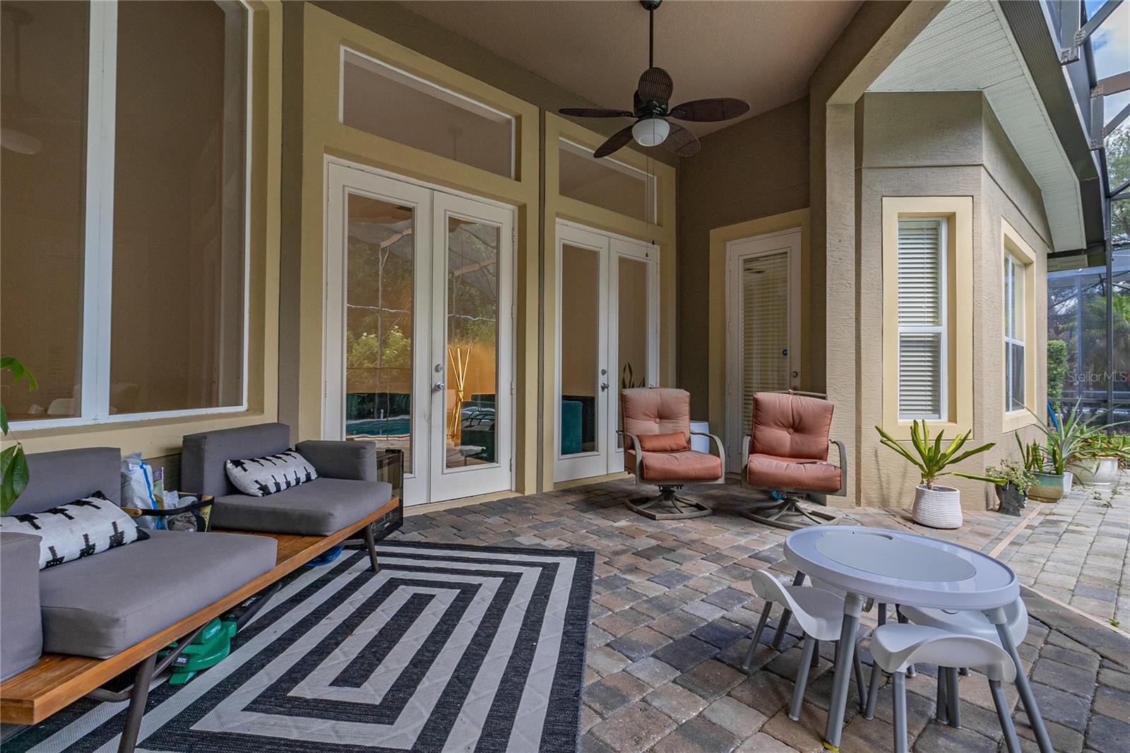 Image 37 of 81 For 4965 Parkview Drive