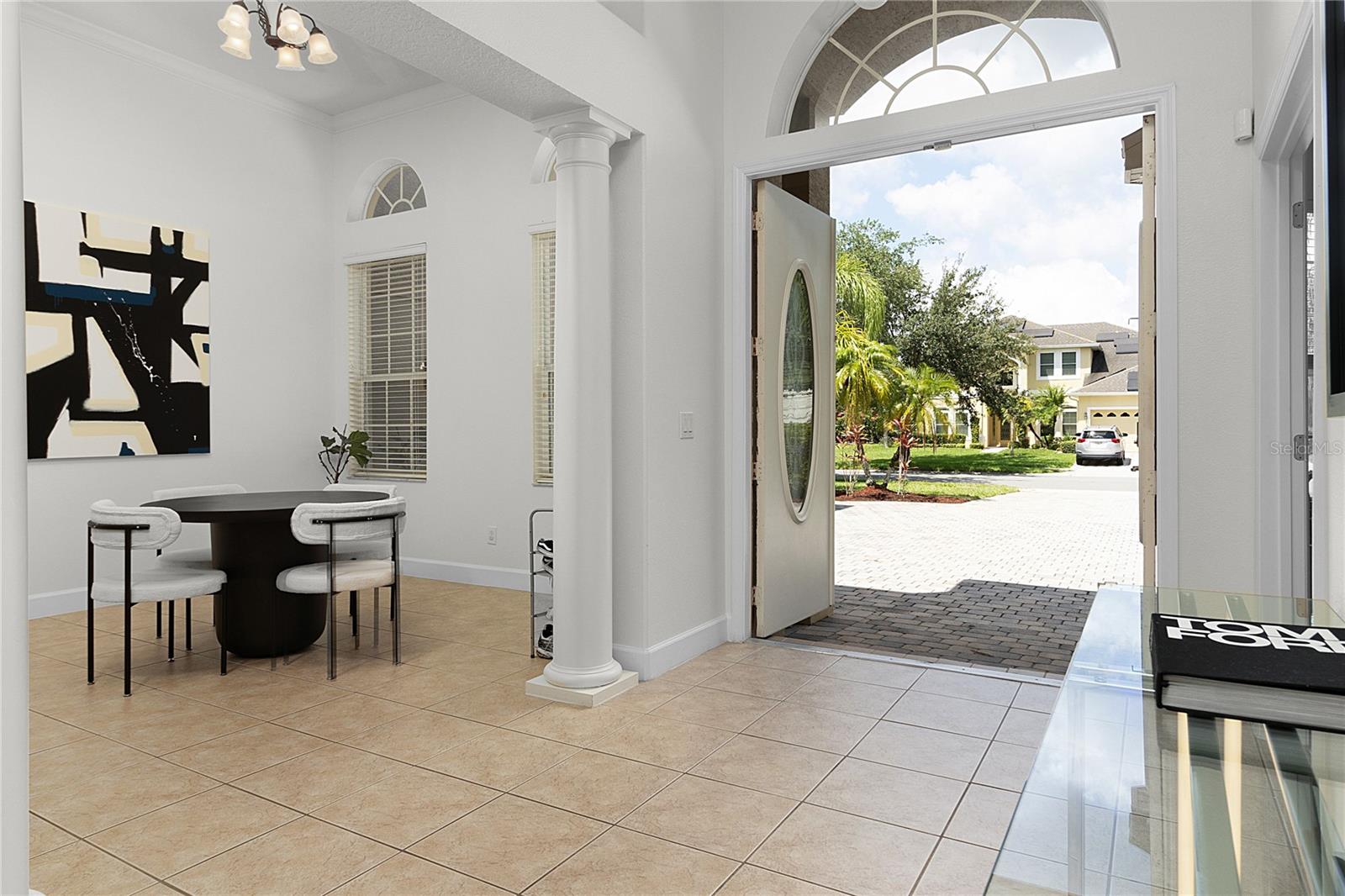 Image 4 of 81 For 4965 Parkview Drive