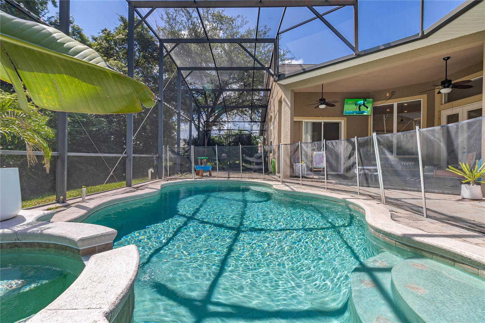 Image 40 of 81 For 4965 Parkview Drive