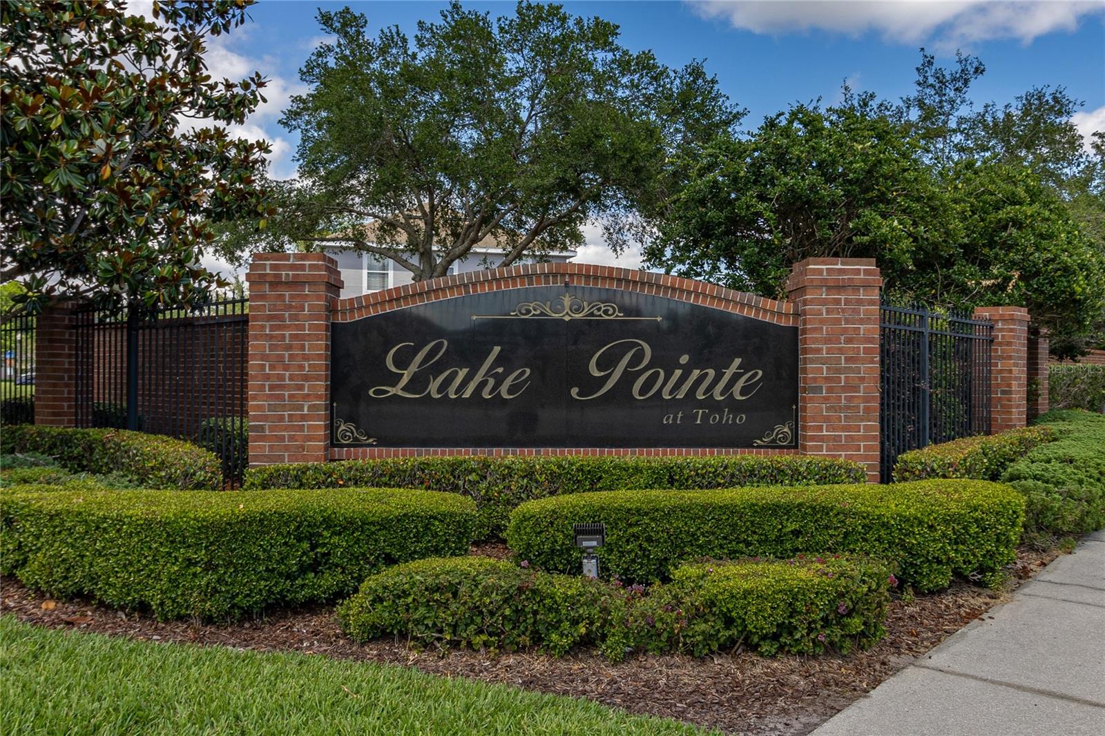 Image 48 of 81 For 4965 Parkview Drive