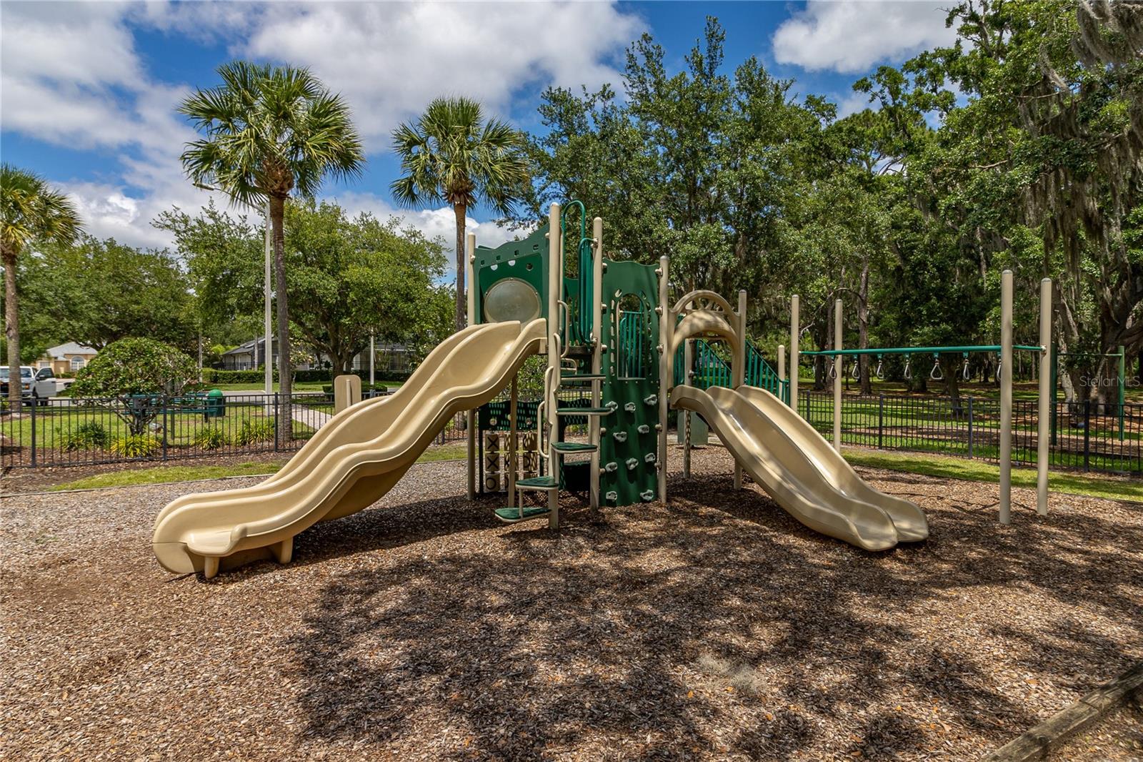 Image 53 of 81 For 4965 Parkview Drive
