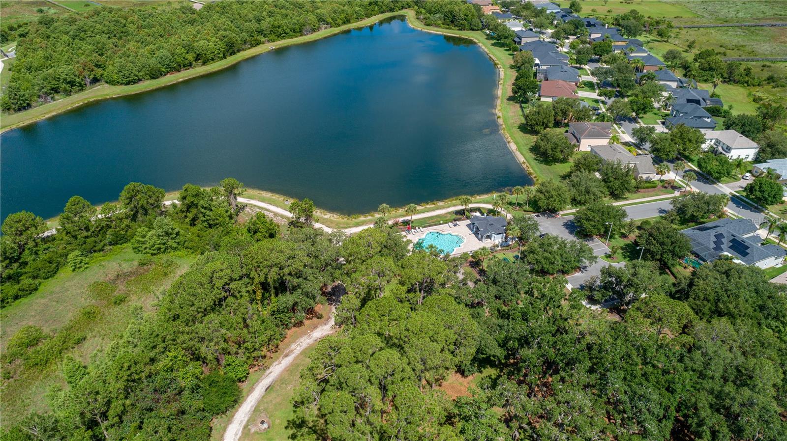 Image 55 of 81 For 4965 Parkview Drive