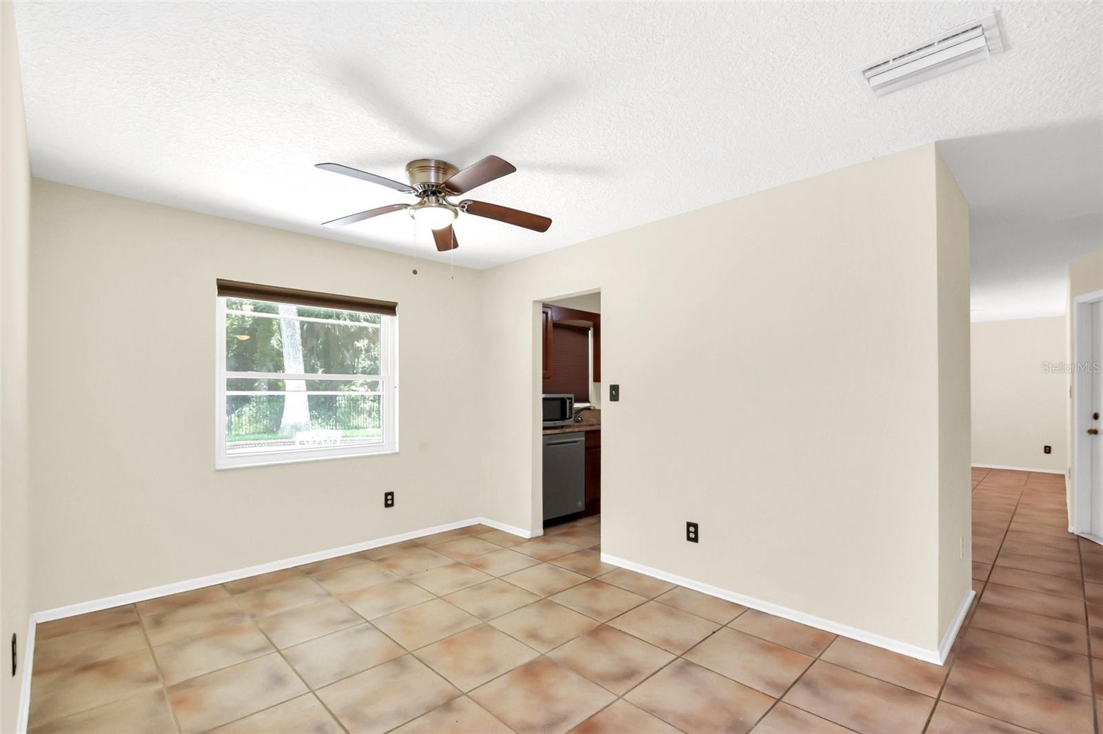 Image 10 of 29 For 721 Sailfish Road