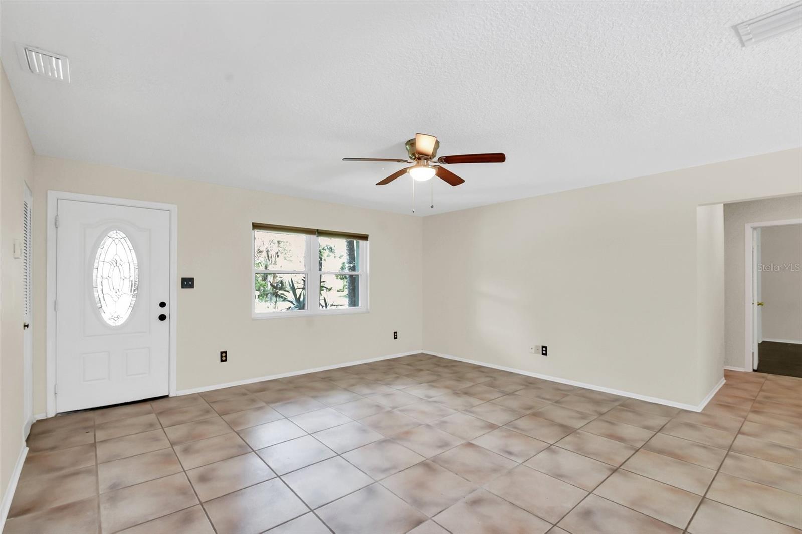 Image 7 of 29 For 721 Sailfish Road