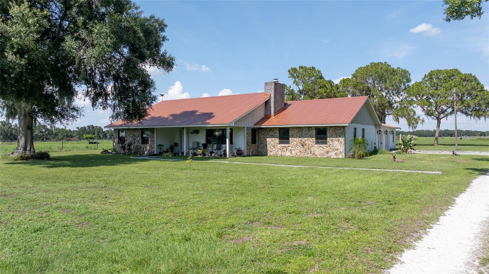 Listing Details for 747 Popash Road, WAUCHULA, FL 33873