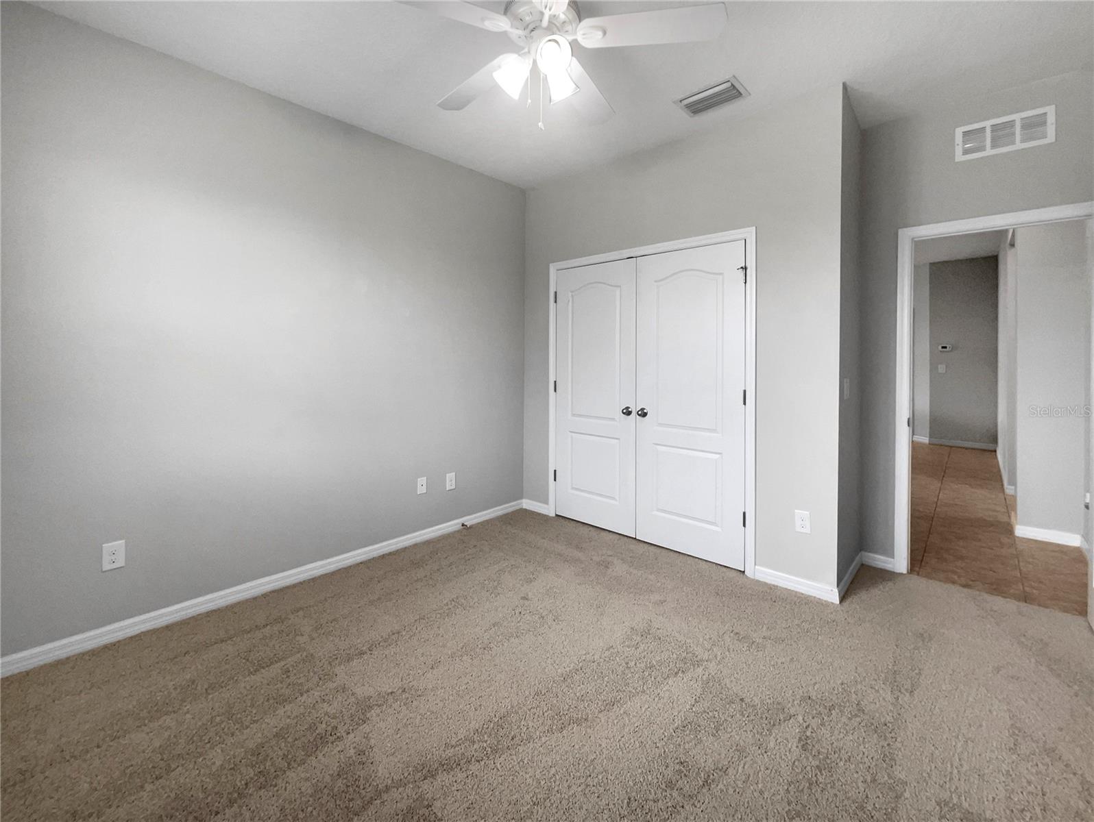 Image 11 of 21 For 8110 Enclave Way 101