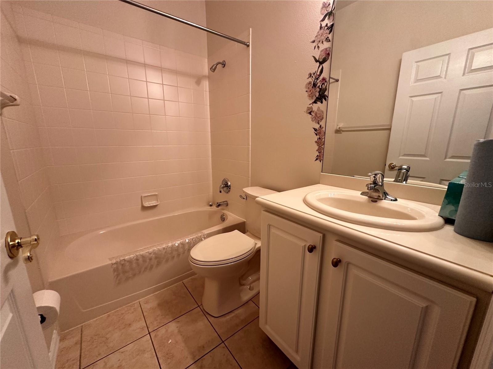 Image 15 of 26 For 681 Coronado Drive