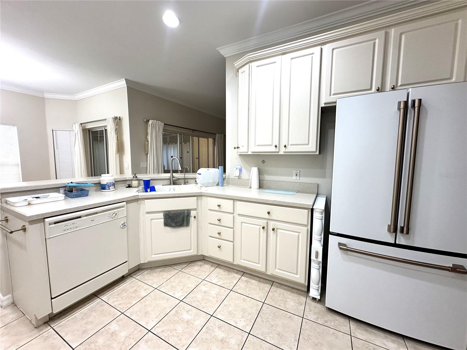 Image 6 of 26 For 681 Coronado Drive