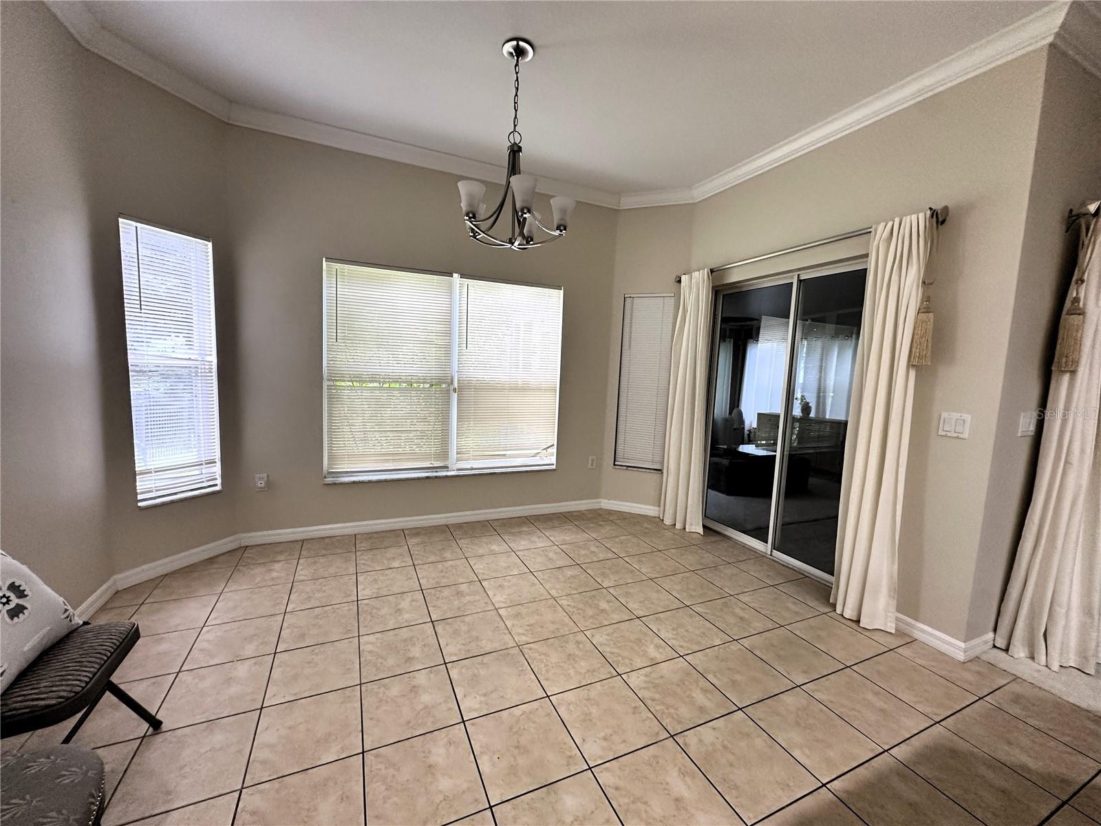 Image 9 of 26 For 681 Coronado Drive