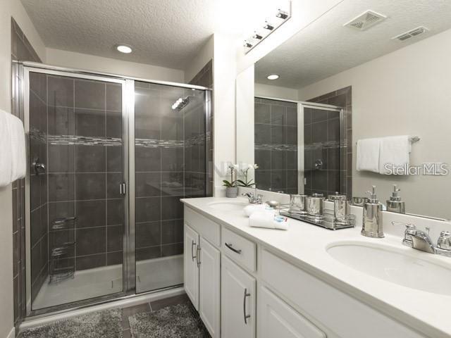 Image 13 of 26 For 1505 Carey Palm Circle