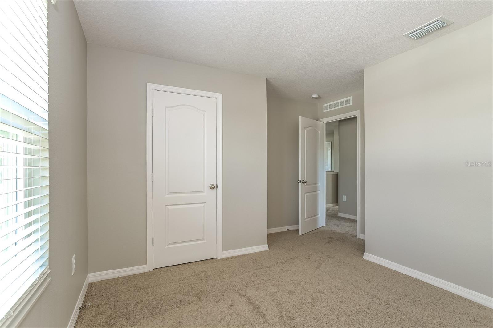 Image 12 of 17 For 125 Violet Court
