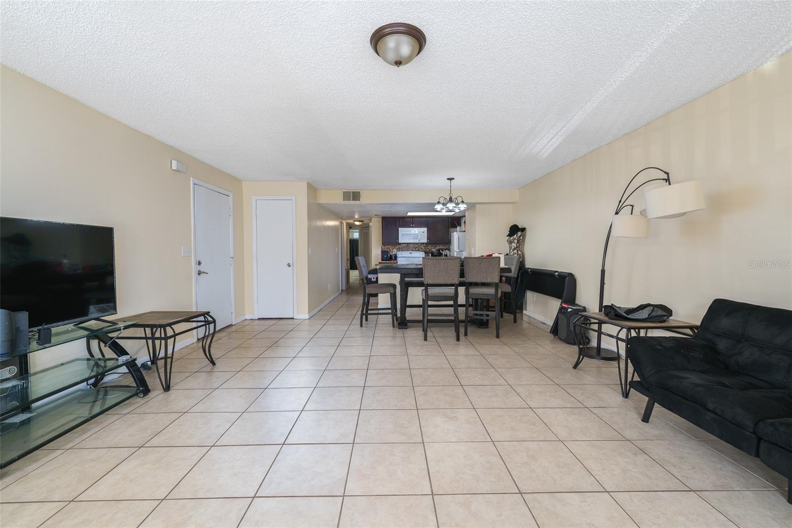 Image 10 of 20 For 2715 Poinciana Boulevard 129