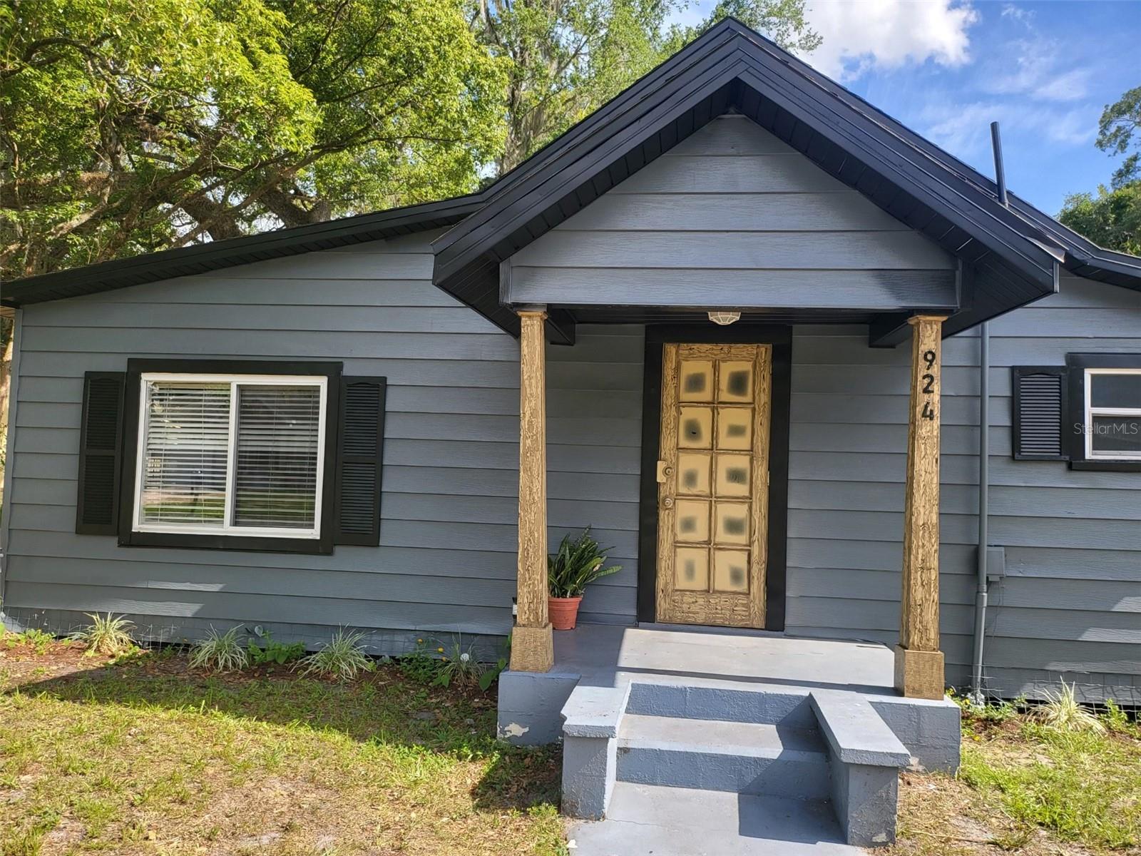 Image 8 of 8 For 924 Patrick Street
