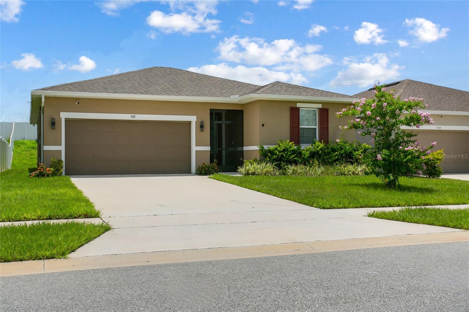 Details for 300 Lake Smart Circle, WINTER HAVEN, FL 33881