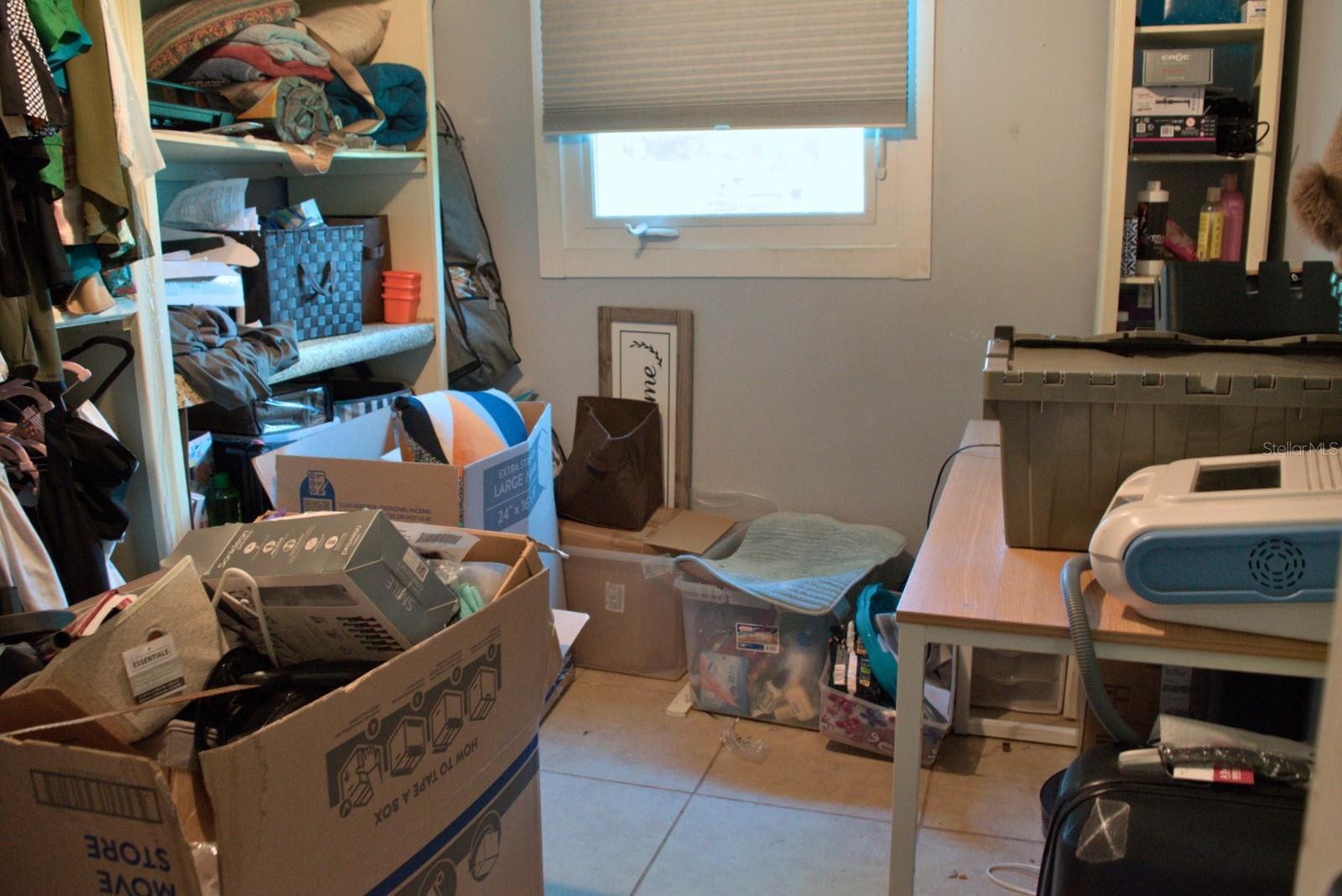 Image 14 of 19 For 10607 Fernando Street