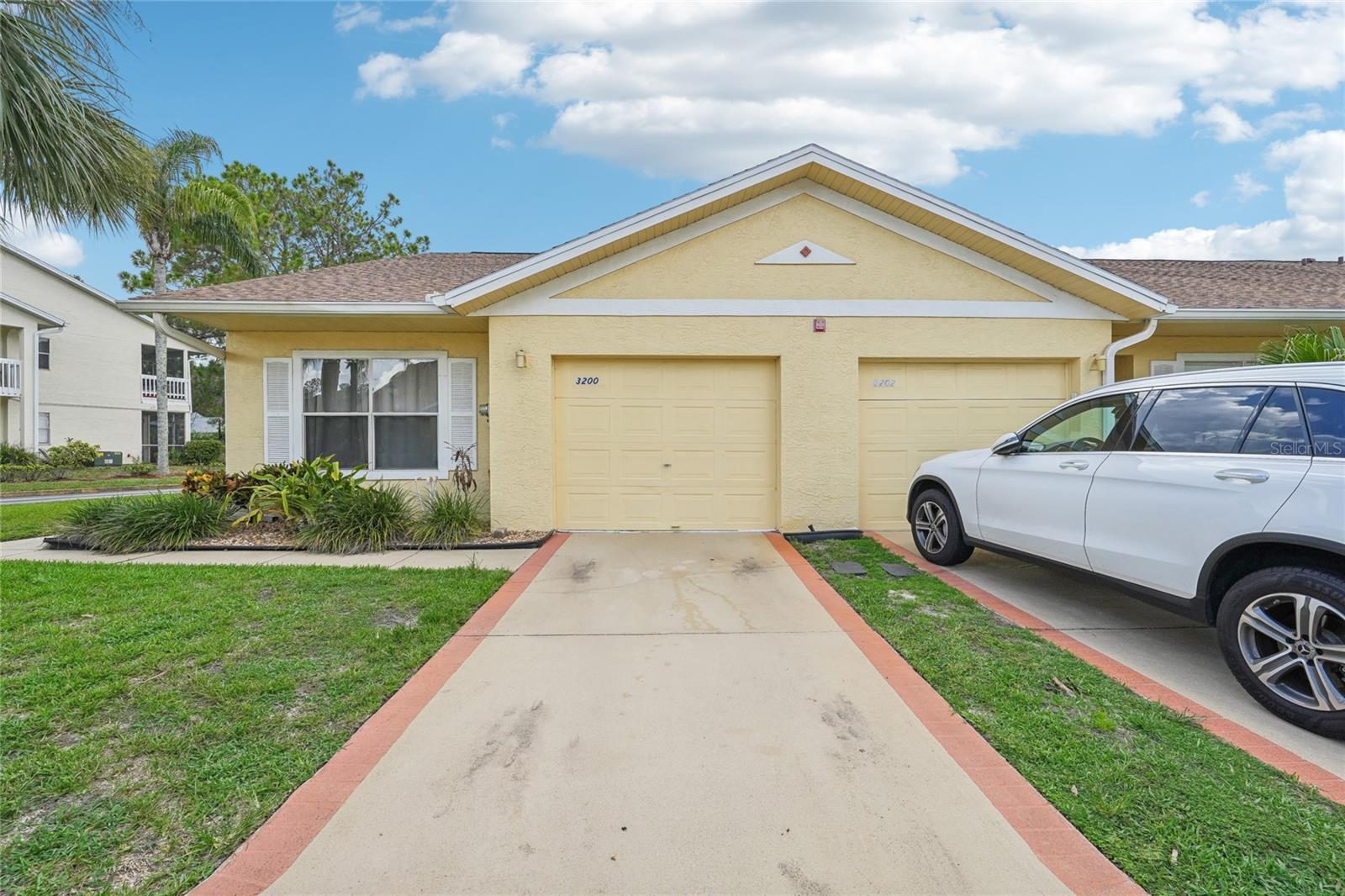 Details for 3200 Queen Palms Court, KISSIMMEE, FL 34747