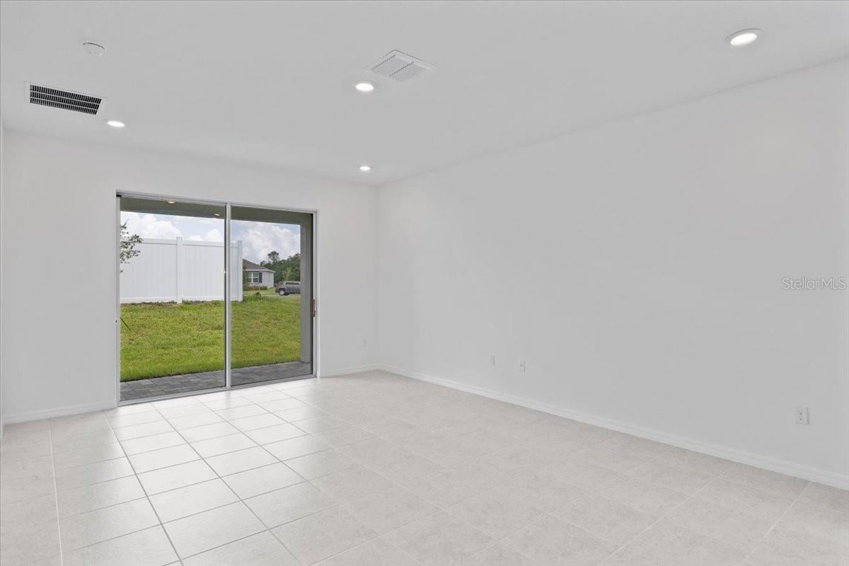 Image 14 of 14 For 168 Duckweed Avenue