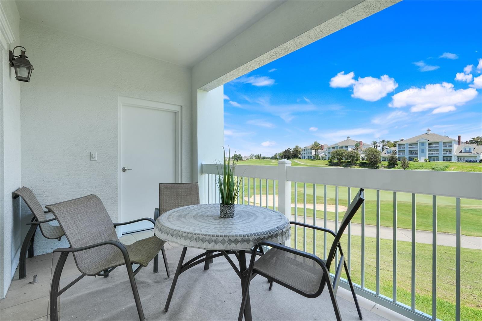 Image 32 of 37 For 1597 Heritage Crossing Court 202