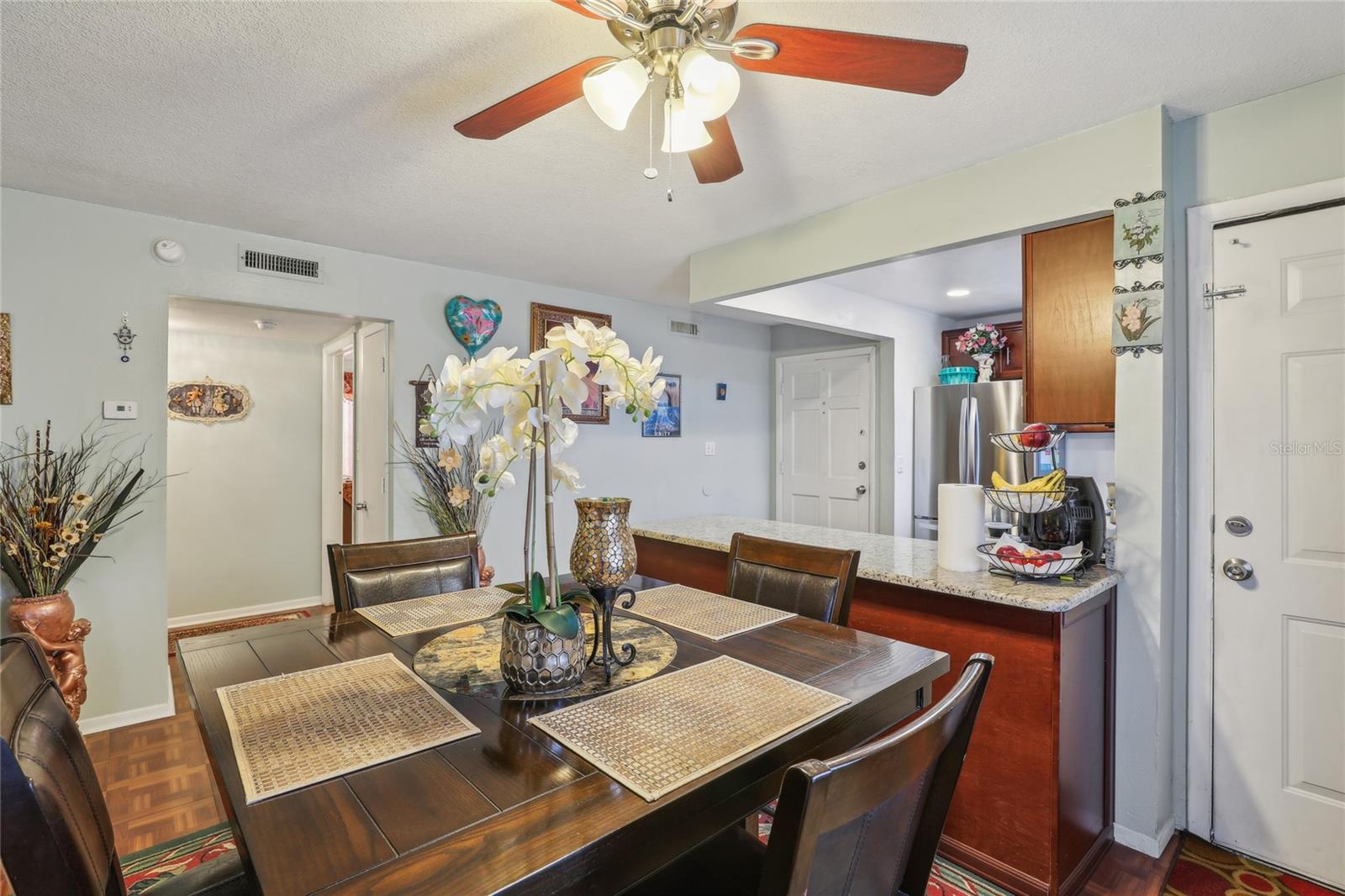 Image 11 of 22 For 1000 Semoran Boulevard 604