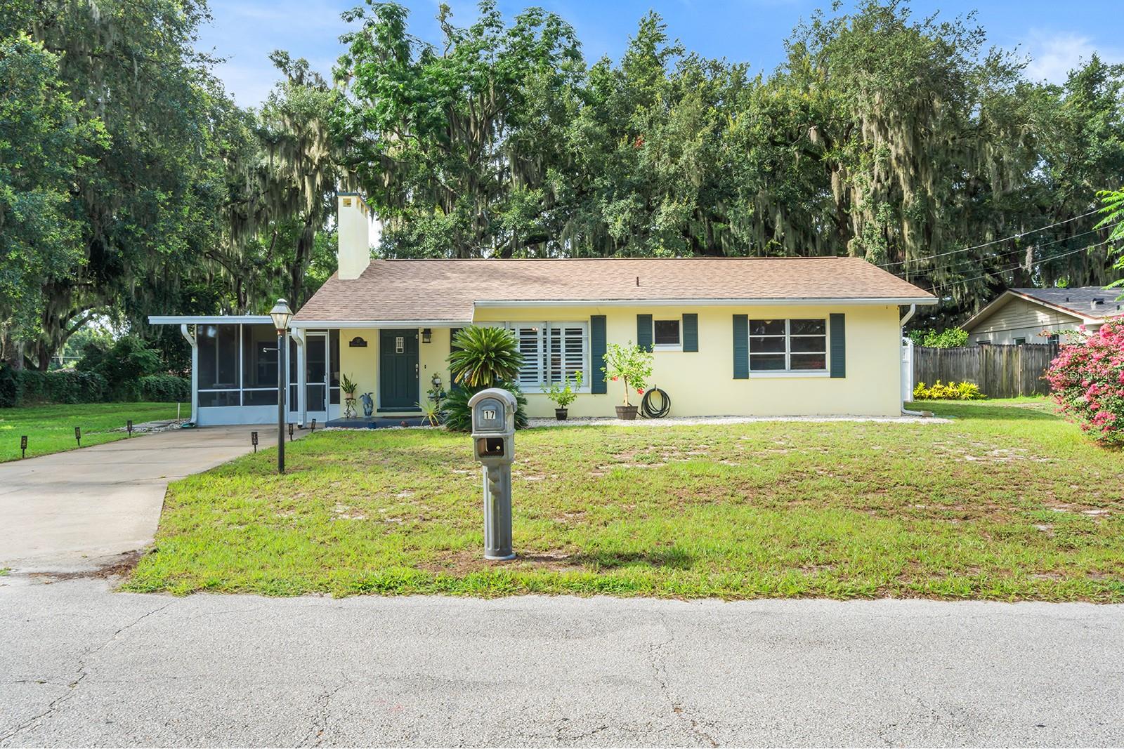 Details for 17 Catalina Drive, DEBARY, FL 32713