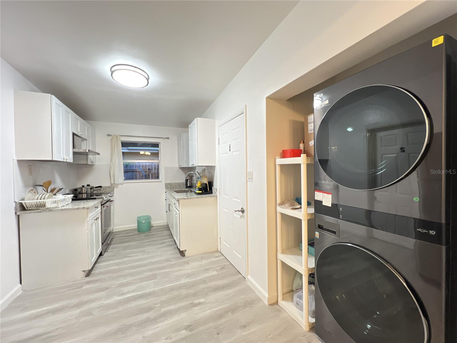 Image 12 of 18 For 902 San Domingo Road