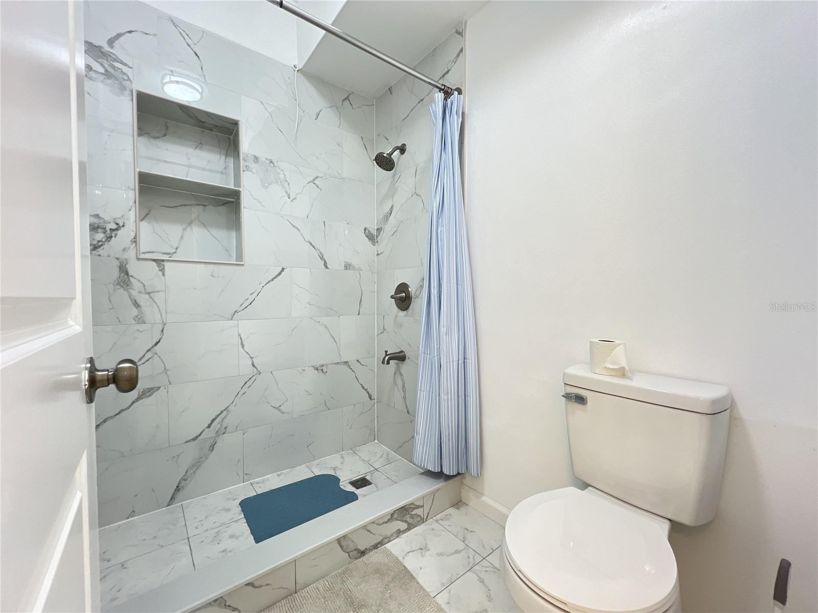 Image 18 of 18 For 902 San Domingo Road