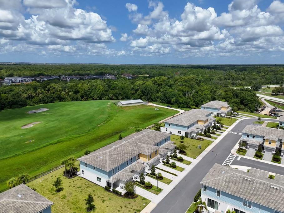 Image 30 of 50 For 812 Driving Range Court