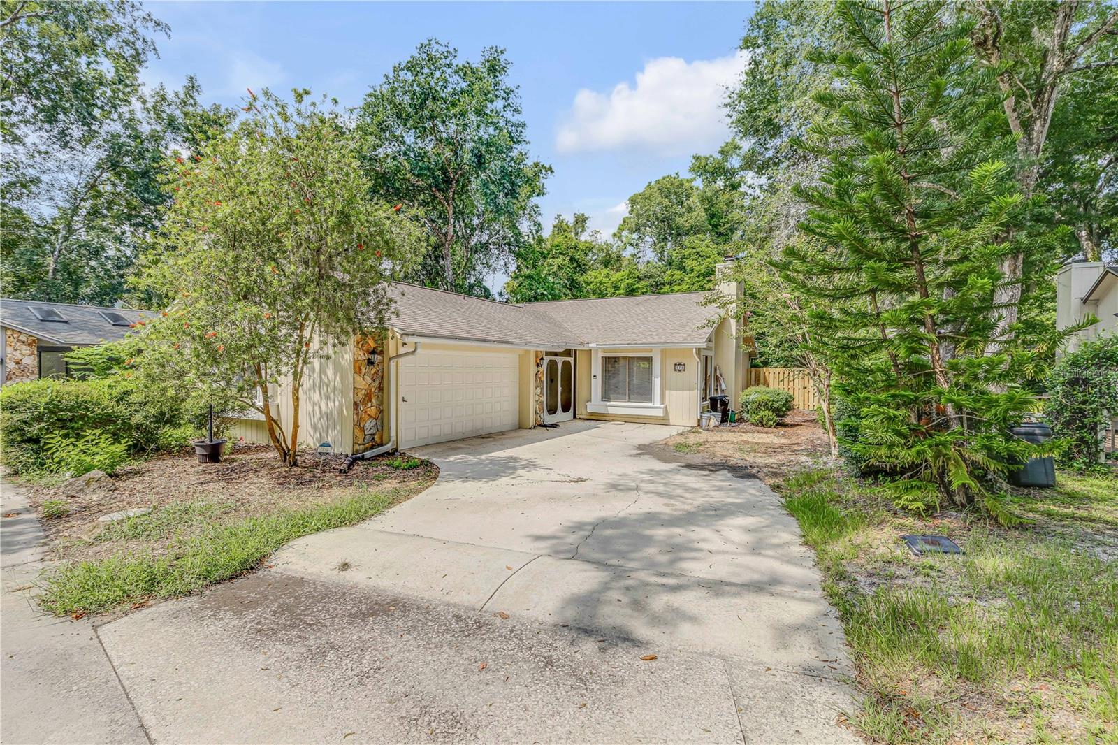 Details for 171 Fox Glen Court, ORMOND BEACH, FL 32174