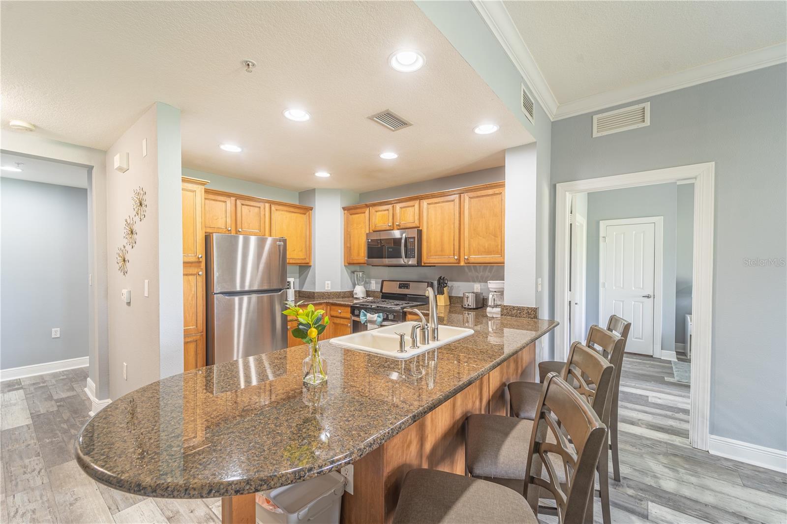 Image 14 of 42 For 7673 Heritage Crossing Way 101