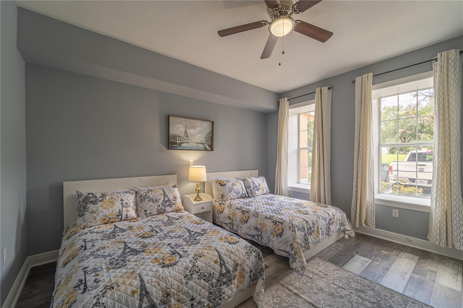 Image 33 of 42 For 7673 Heritage Crossing Way 101