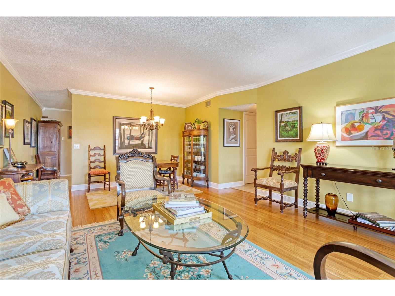 Image 16 of 16 For 2340 Grecian Way 46