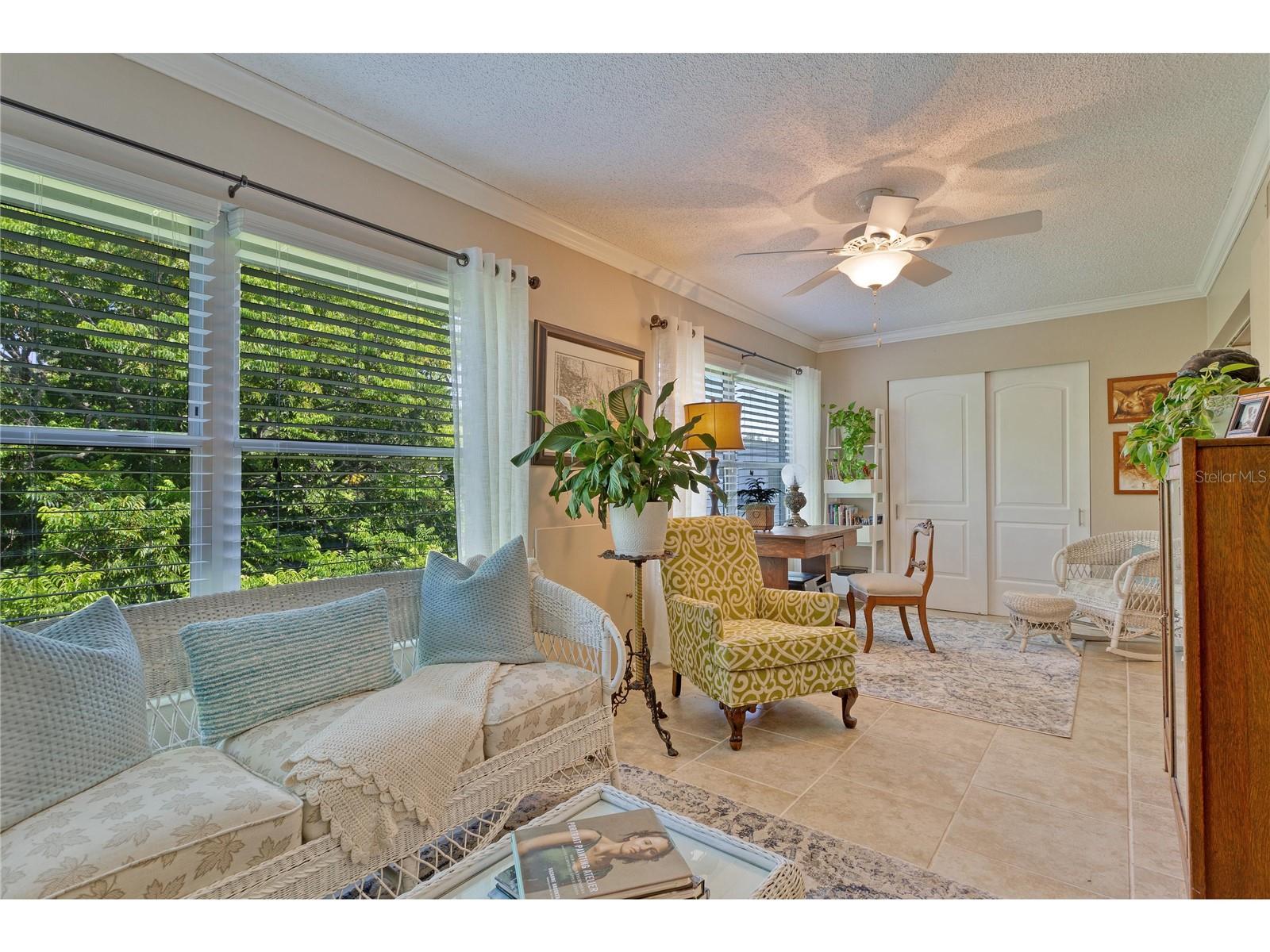 Image 5 of 16 For 2340 Grecian Way 46