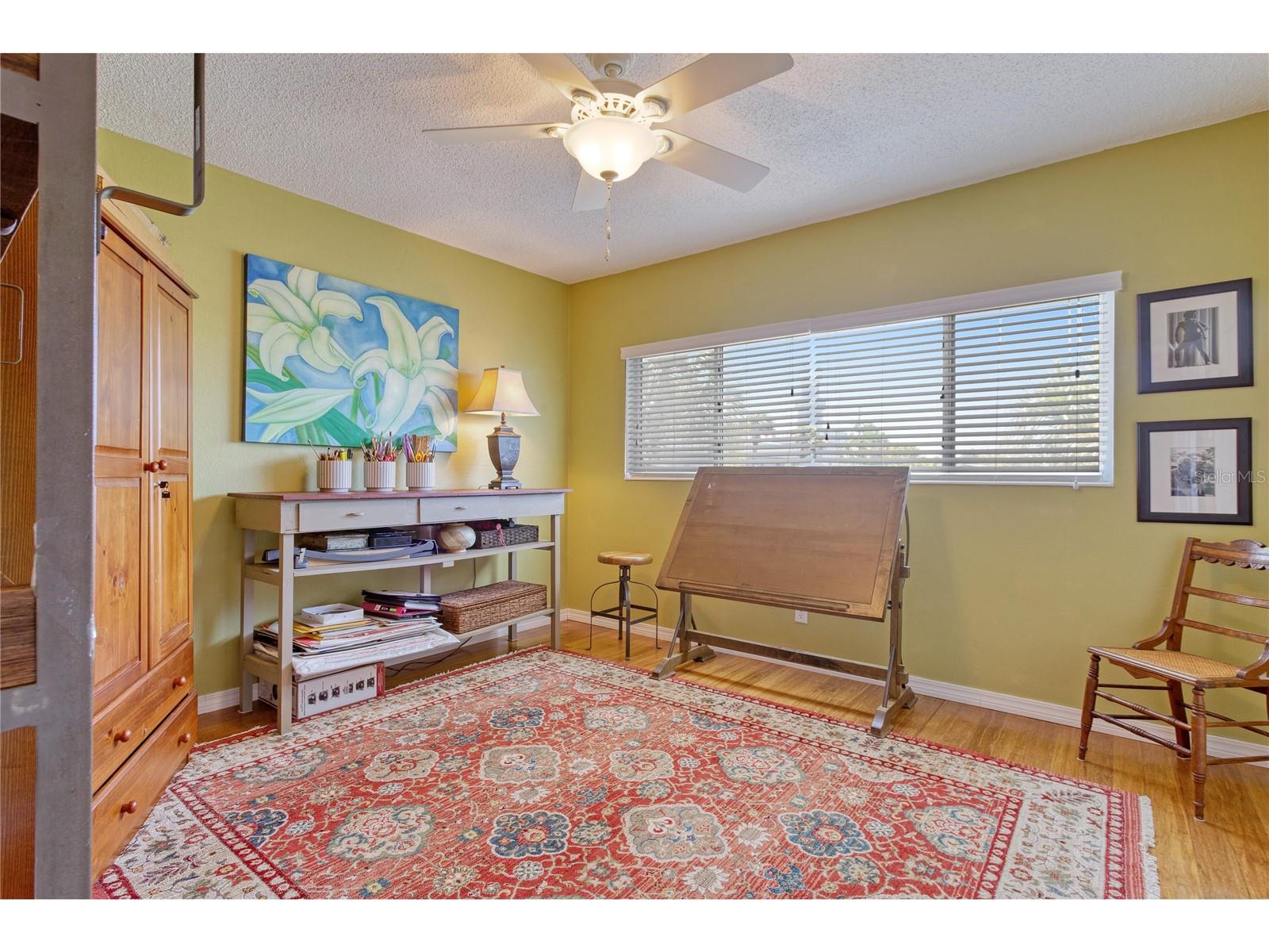 Image 9 of 16 For 2340 Grecian Way 46
