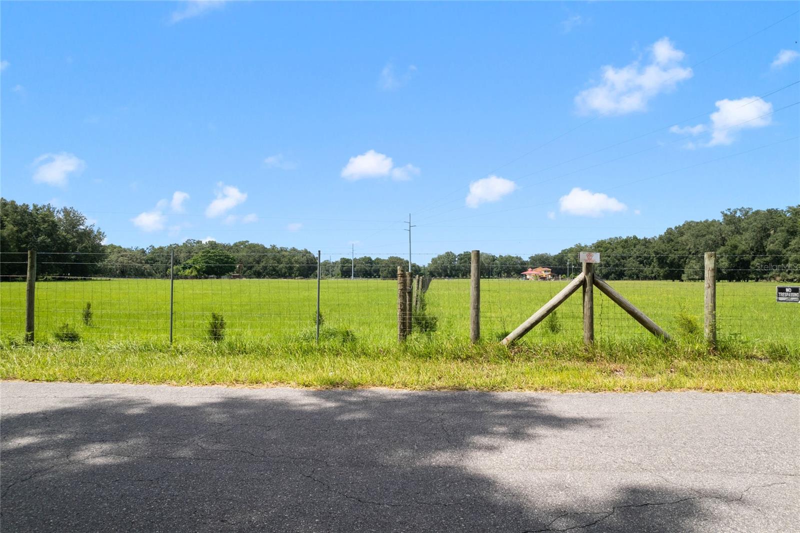 Details for  Cr 552  , BUSHNELL, FL 33513