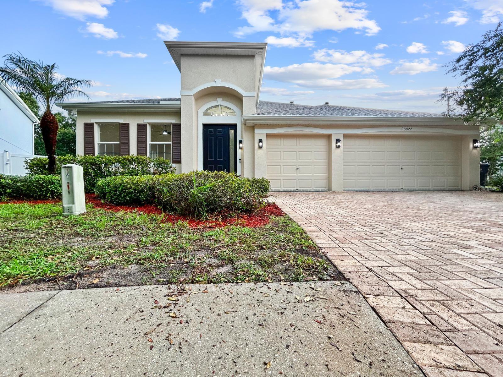 Details for 20022 Bluff Oak Boulevard, TAMPA, FL 33647