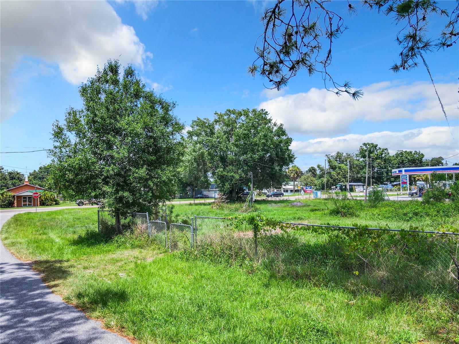 Image 15 of 22 For 5574 Orange Blossom Trail