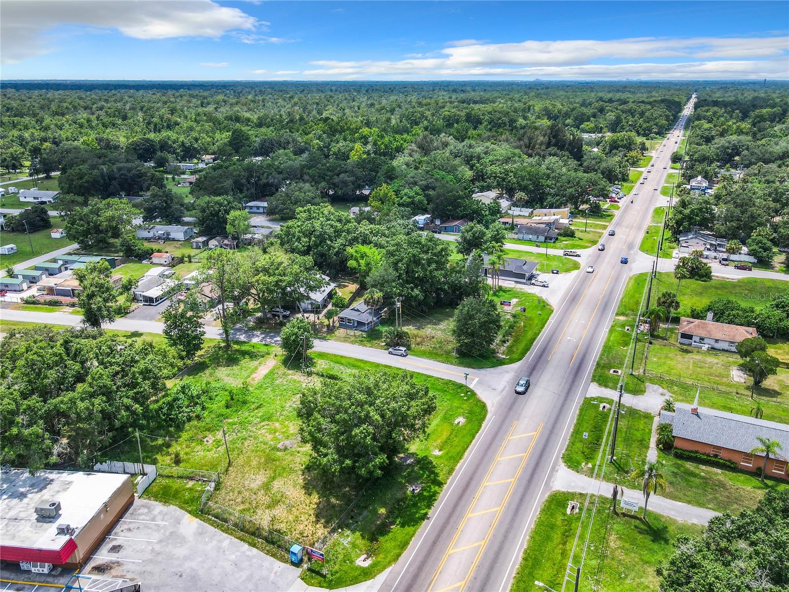 Image 4 of 22 For 5574 Orange Blossom Trail
