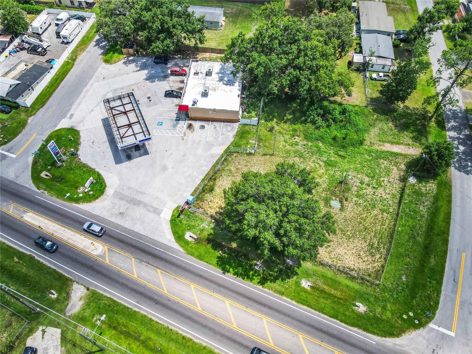 Image 7 of 22 For 5574 Orange Blossom Trail