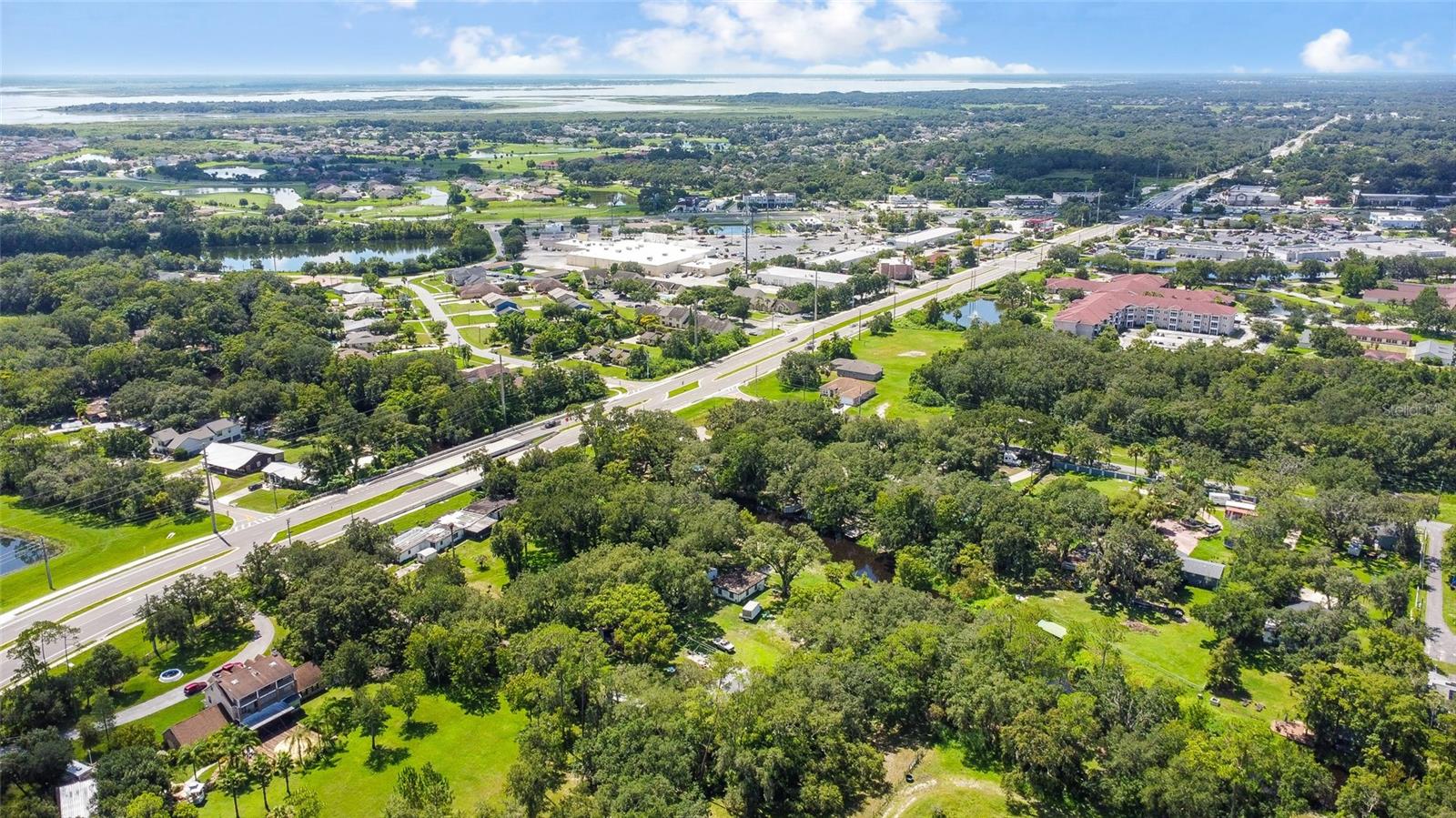 Image 33 of 47 For 1406 Hoagland Boulevard
