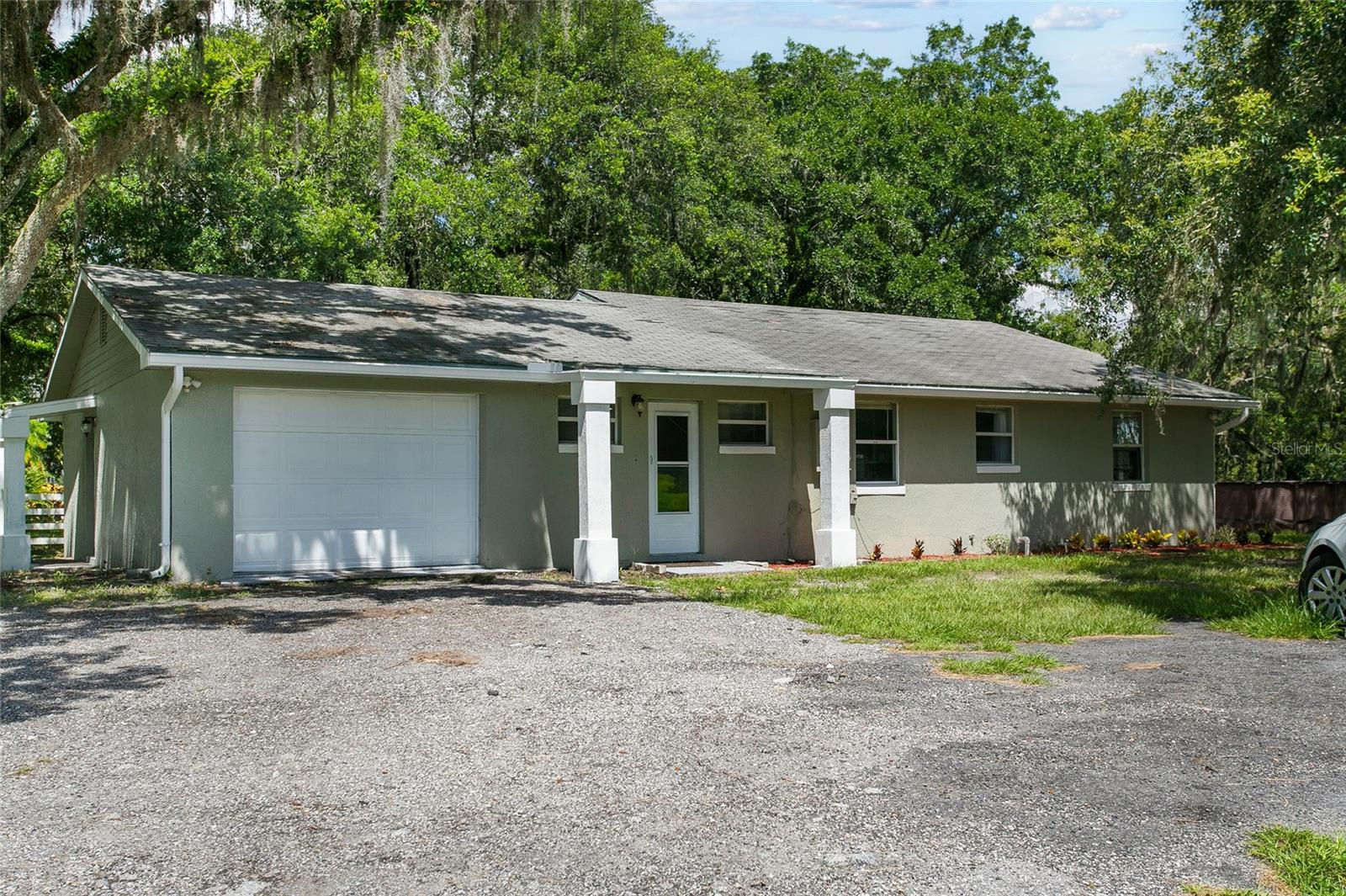 Image 4 of 47 For 1406 Hoagland Boulevard
