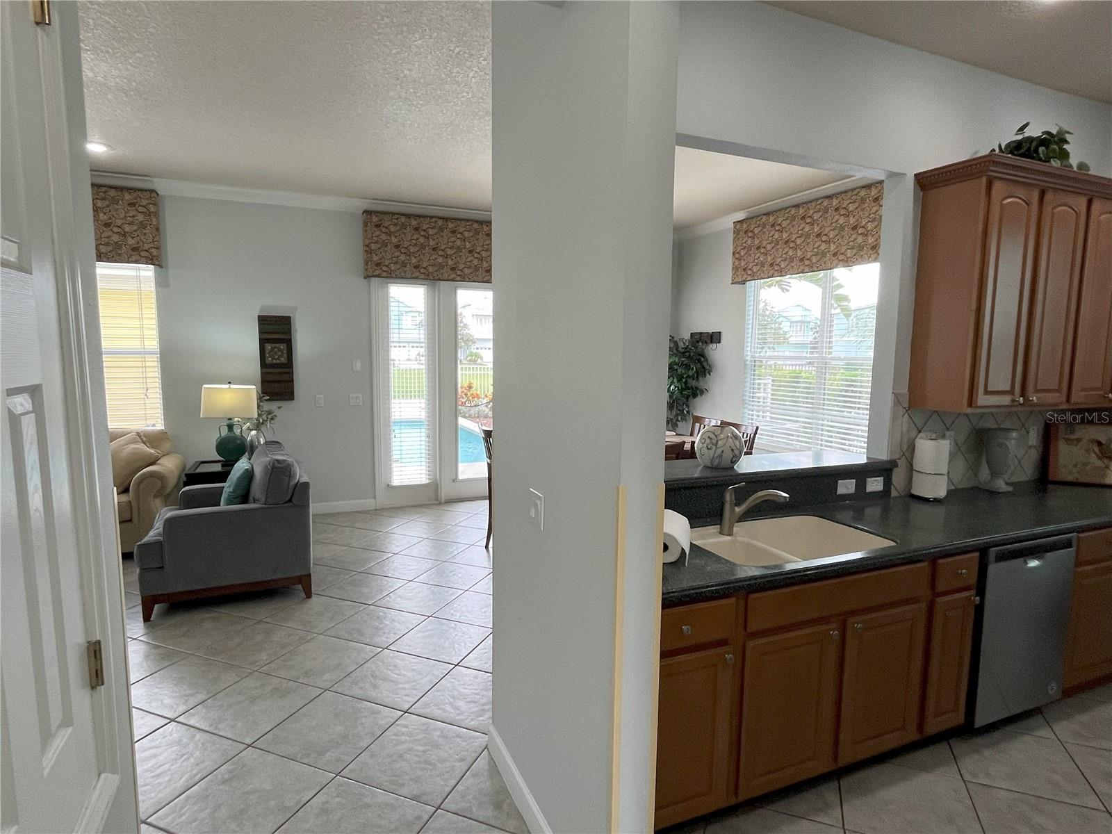Image 8 of 100 For 7762 Linkside Loop
