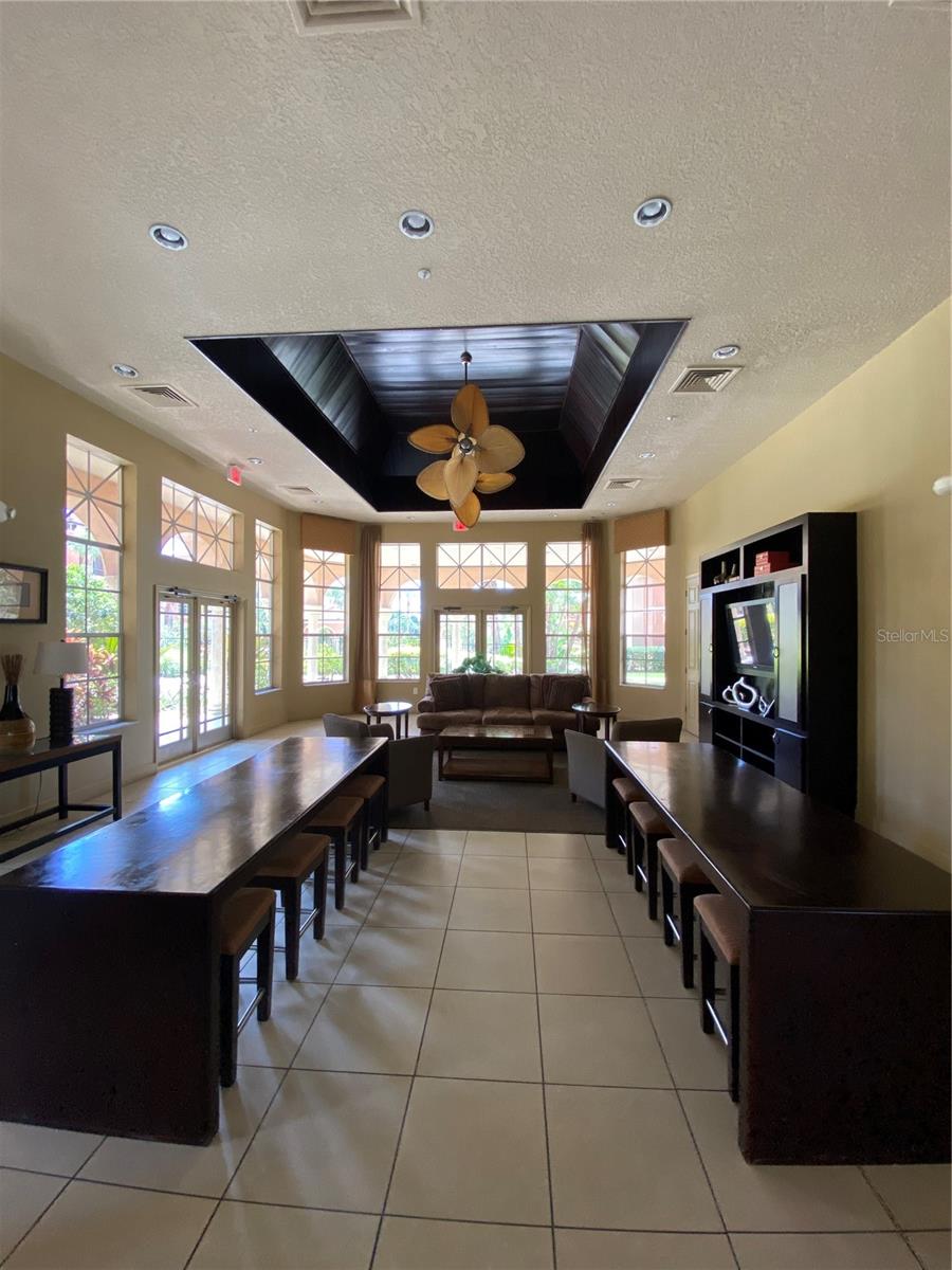 Image 22 of 43 For 5578 Metrowest Boulevard 107
